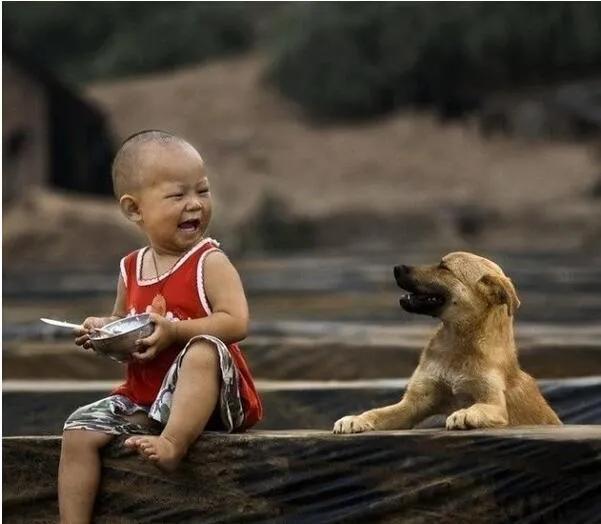 留守儿童家庭 不止是孩子可怜 整个家庭都是该令人惋惜的