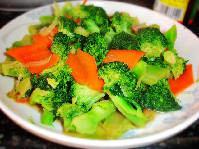 教你色味俱佳的咖喱青花菜 营养好吃又解馋下饭