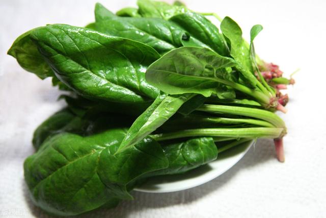 預防腎結石最好的8種飲食方法